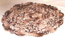 DOILIES     THREAD     204