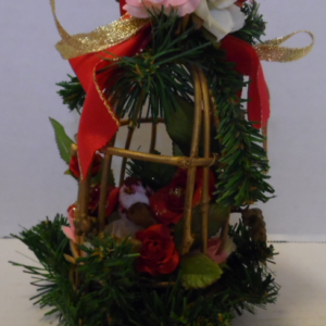 CHRISTMAS FLOWER ARRANGEMENT    700