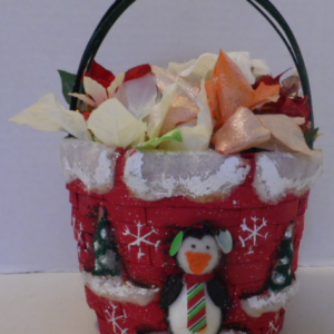 CHRISTMAS FLOWER ARRANGEMENT   733