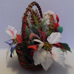 CHRISTMAS FLOWER ARRANGEMENT   735