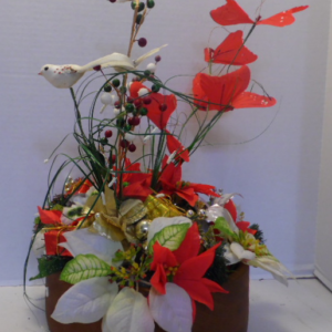 CHRISTMAS FLOWER ARRANGEMENT   743