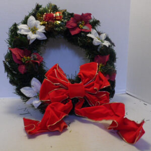 CHRISTMAS DOOR WREATH   814