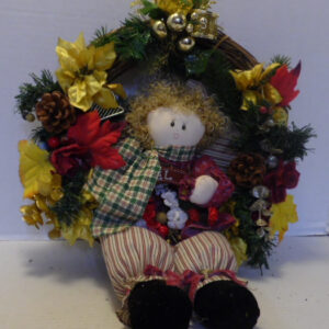 CHRISTMAS DOOR WREATH   823