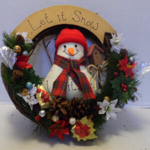 CHRISTMAS DOOR WREATH   826